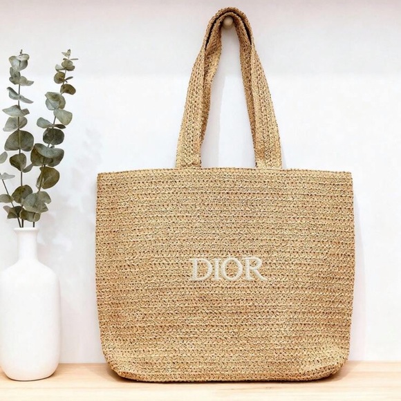 Christian Dior Beauty Straw Large Oatmeal Tote with White Logo on Front New - Picture 2 of 5
